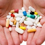 Ex dirigente di una casa farmaceutica ammette : ”Vogliono annientarci”