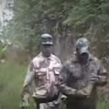 Pastori brasiliani fanno un video in una foresta per invitare i fedeli alla guerra spirituale del ‘Lunedì forte’