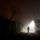 Come IDDIO guidò una sua figliuola nel buio e nella nebbia con una luce splendente